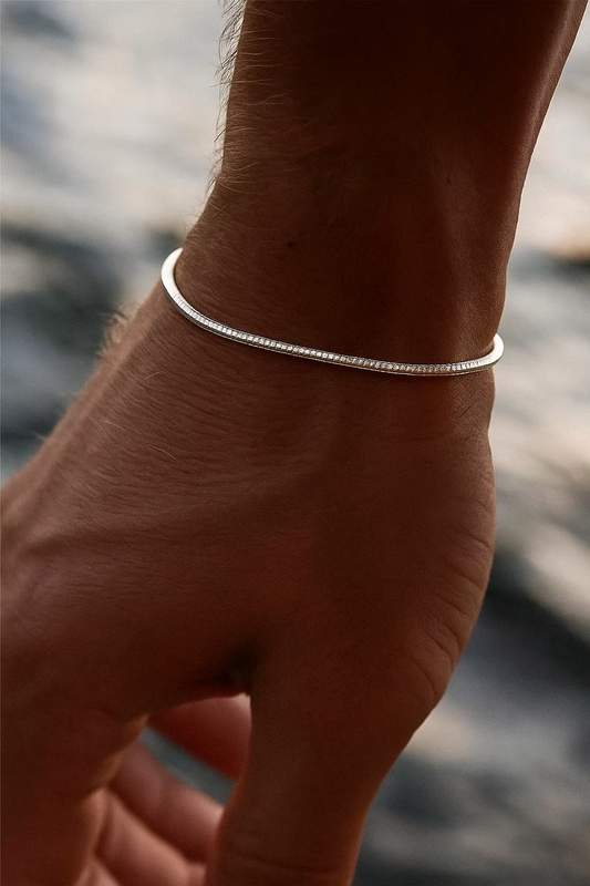 ESSENTIAL LIGHT BRACIALET
